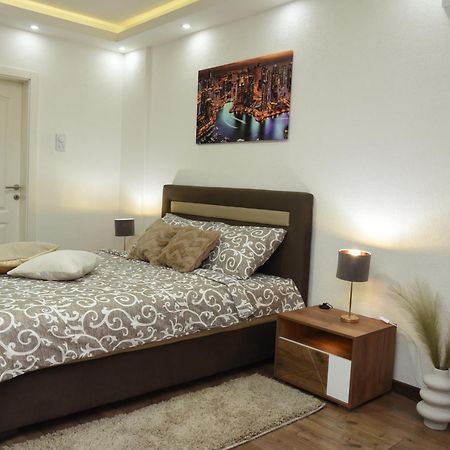 Apartmani Sofronic Loznica 2 Exteriör bild