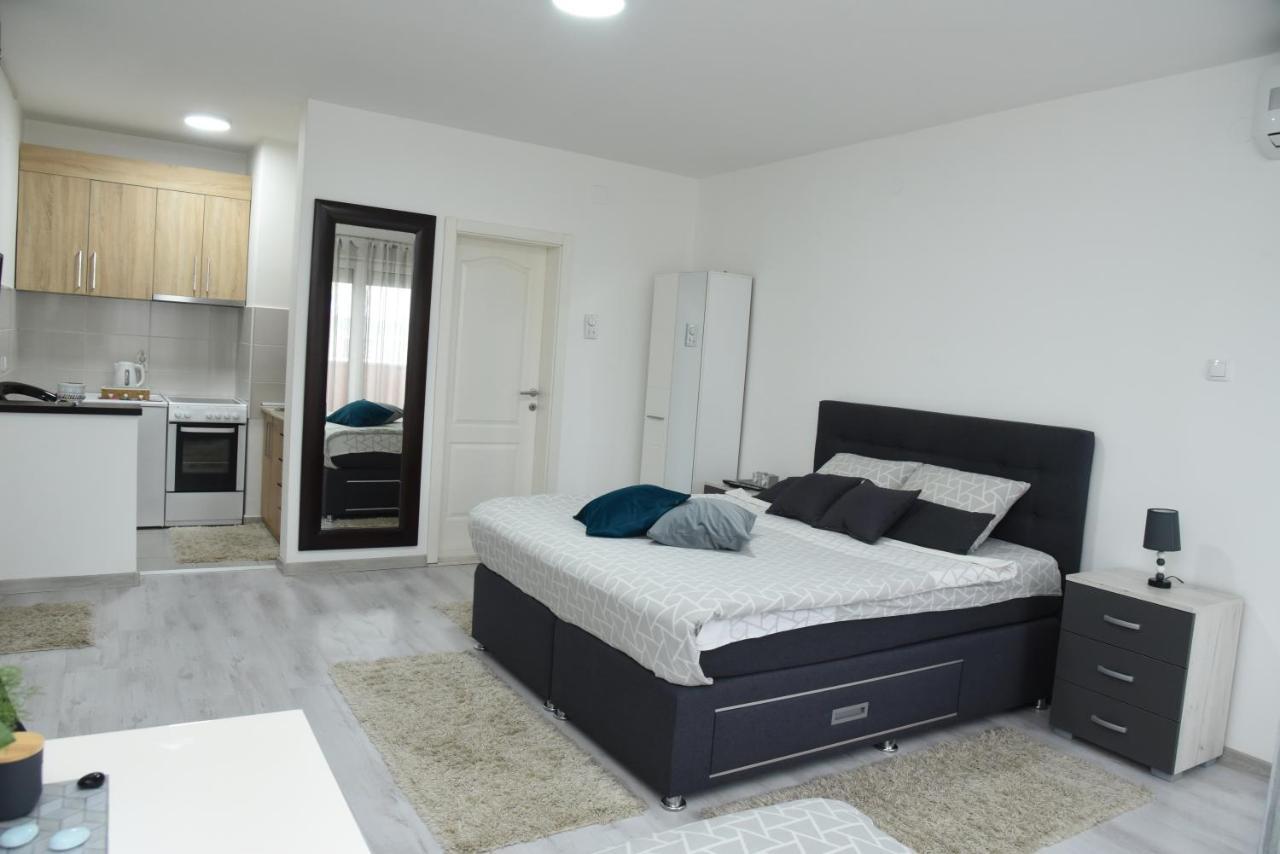 Apartmani Sofronic Loznica 2 Exteriör bild