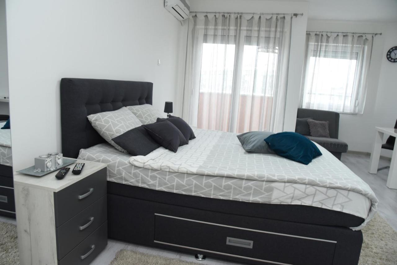 Apartmani Sofronic Loznica 2 Exteriör bild