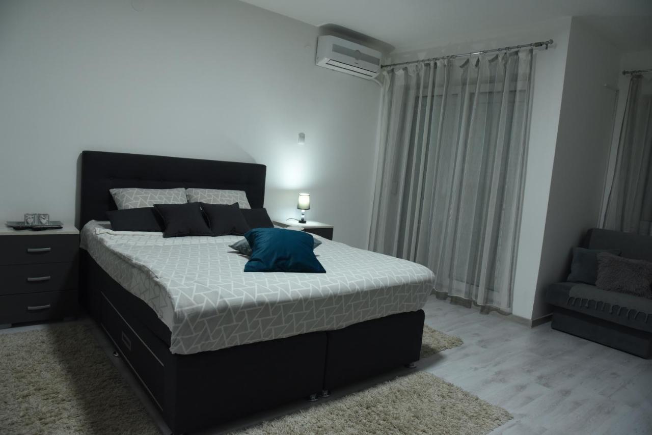 Apartmani Sofronic Loznica 2 Exteriör bild