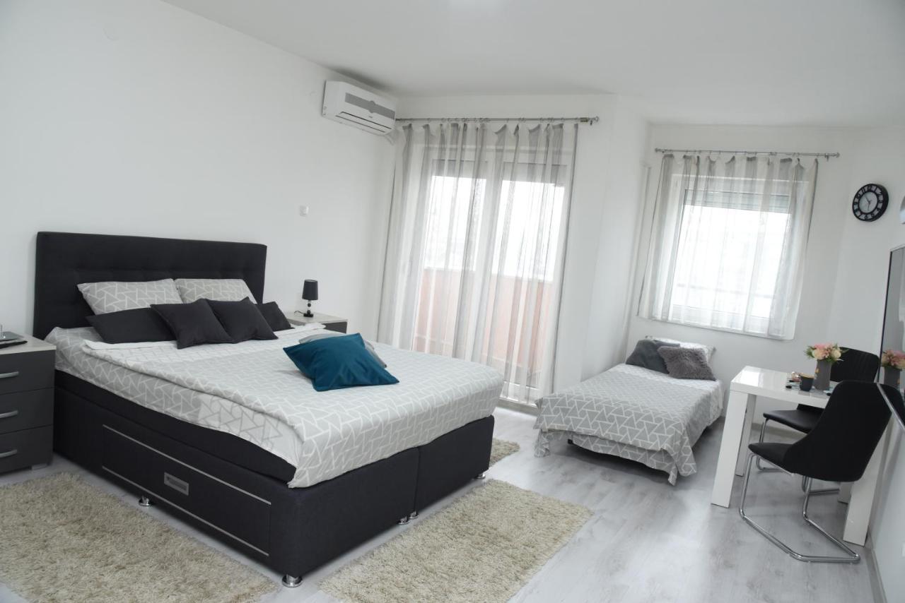 Apartmani Sofronic Loznica 2 Exteriör bild