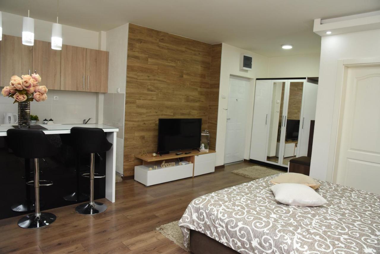 Apartmani Sofronic Loznica 2 Exteriör bild