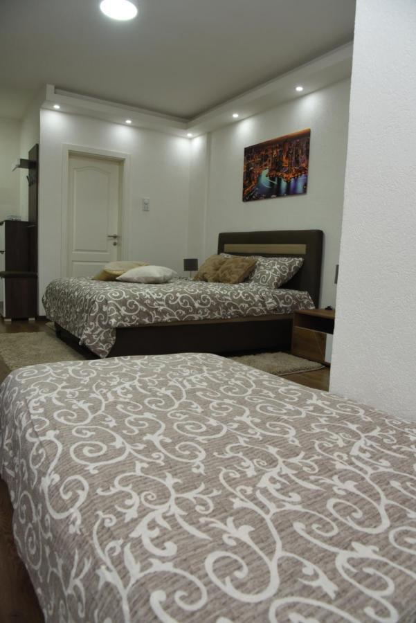 Apartmani Sofronic Loznica 2 Exteriör bild