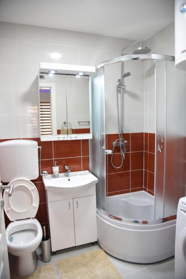 Apartmani Sofronic Loznica 2 Exteriör bild